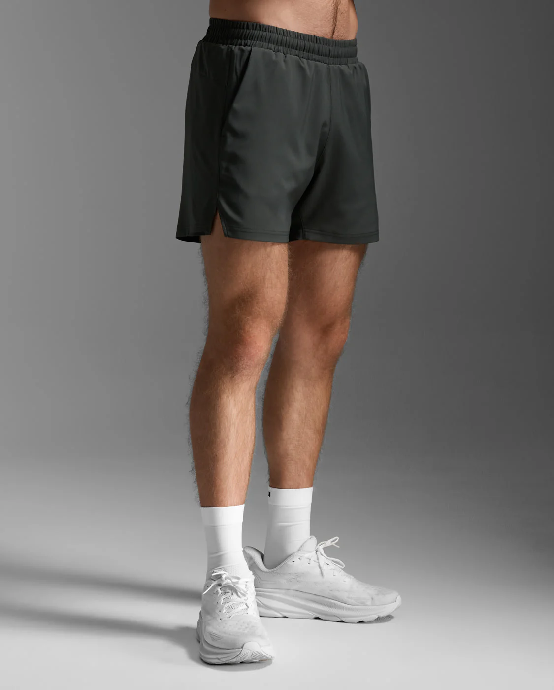 2XU Men Aero 5 Inch Shorts - Jupiter / Black Reflective - Image 6
