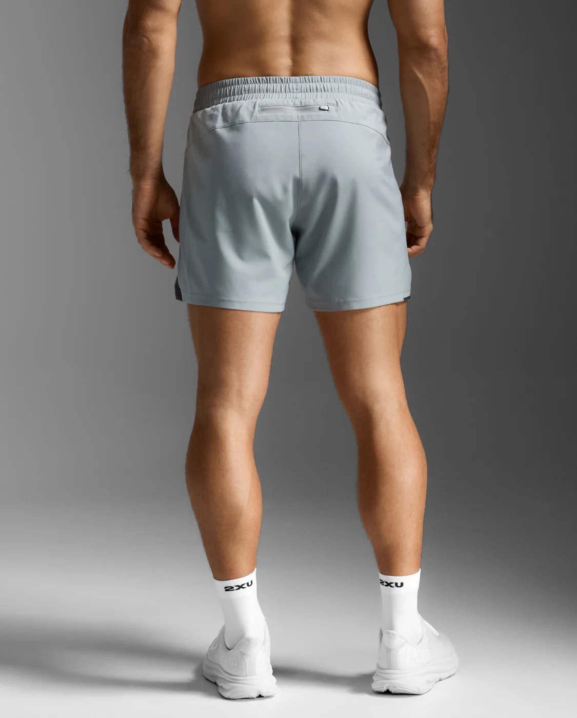 2XU Men Aero 5 Inch Shorts - Weathervane Marble / Black Reflective - Image 3