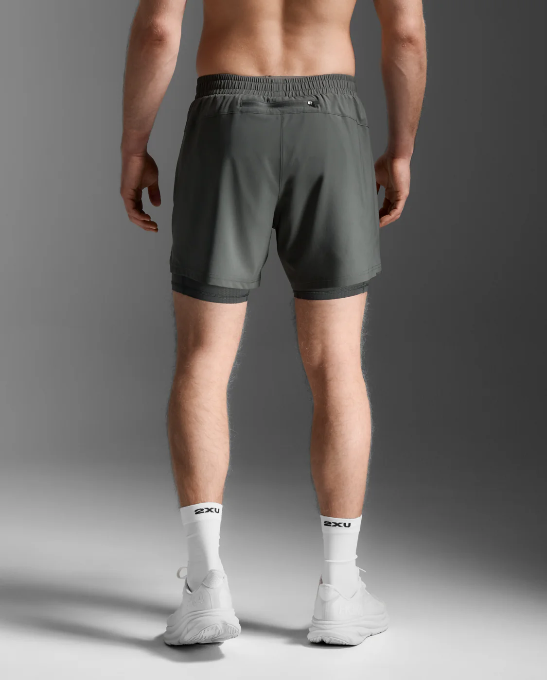 2XU Men Aero Mesh 2-In-1 5 Inch Short - Jupiter / Black Reflective - Image 3