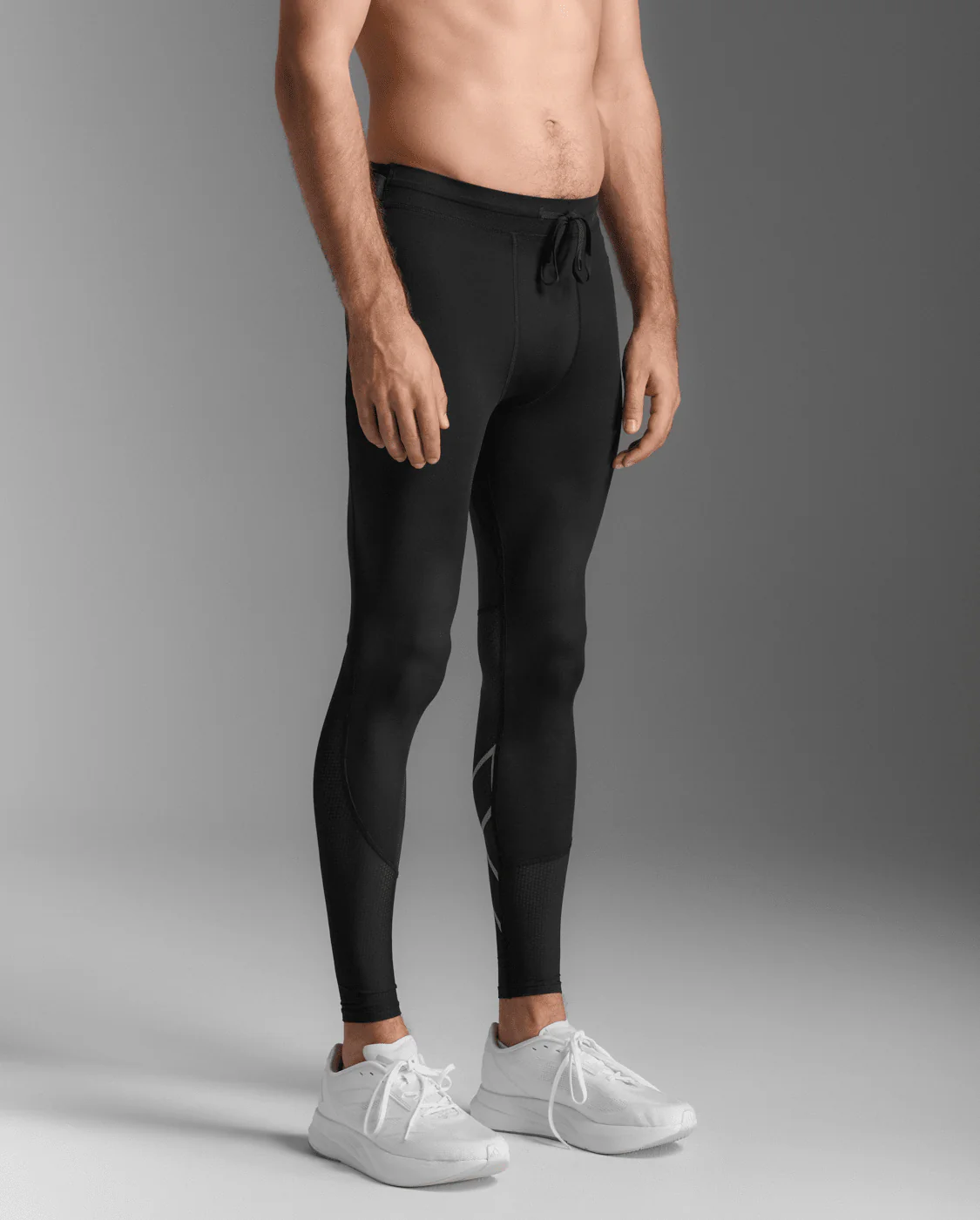 2XU Men Aero Mesh Compression Tights - Black / Silver Reflective - Image 3