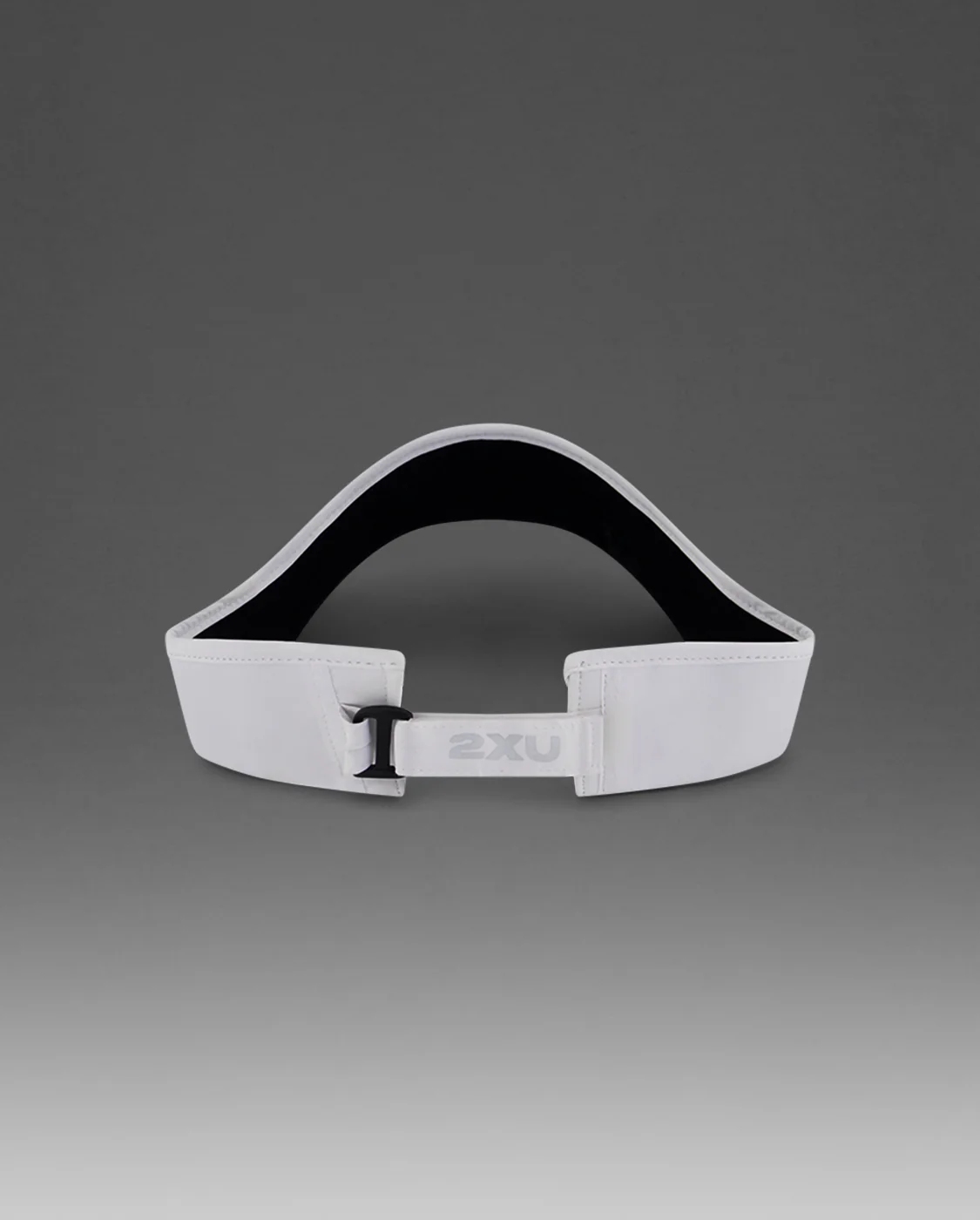 2XU Unisex Run Visor - White / White - Image 4