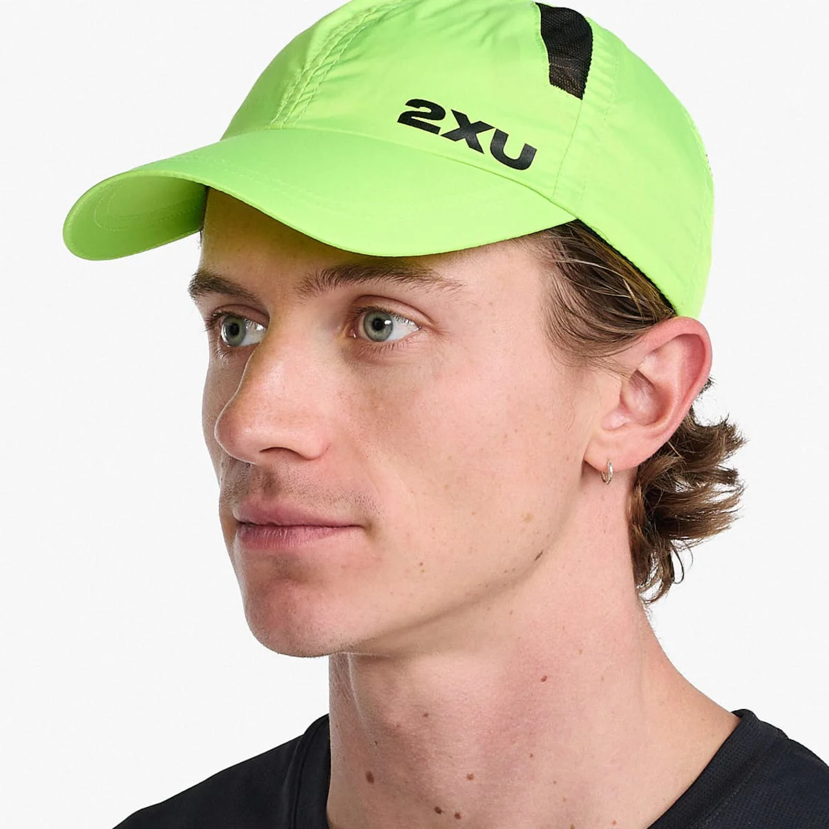 2XU Unisex Run Cap - Volt / Black - Image 2