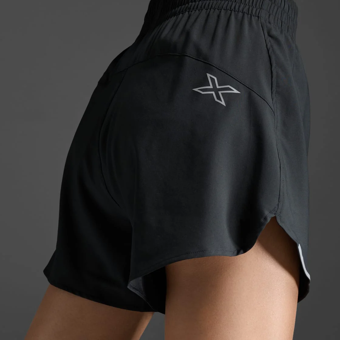 2XU Women Aero Hi-Rise 4 Inch Shorts - Black / Silver Reflective - Image 4