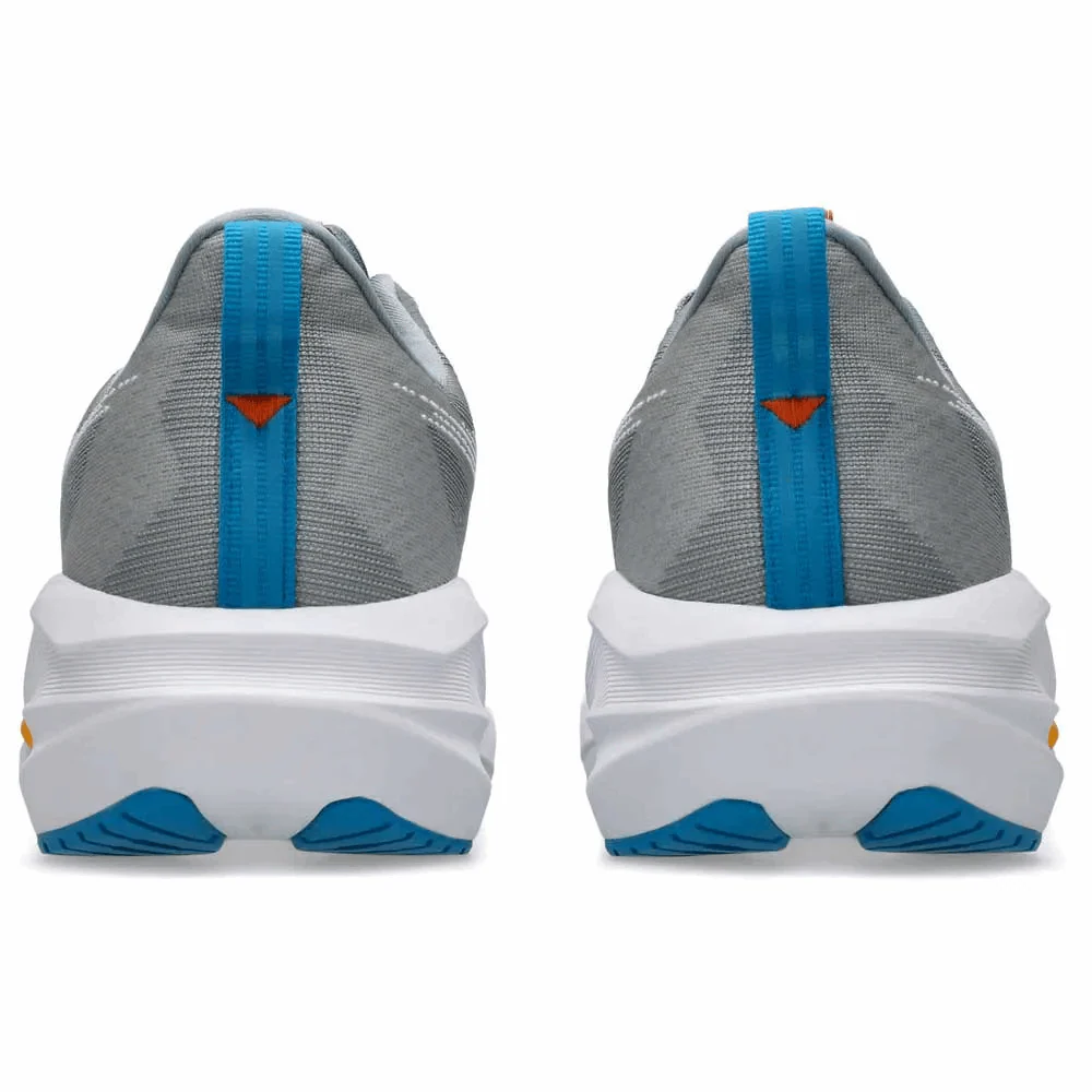 ASICS Men Novablast 5 Wide - Gravel / White - Image 6