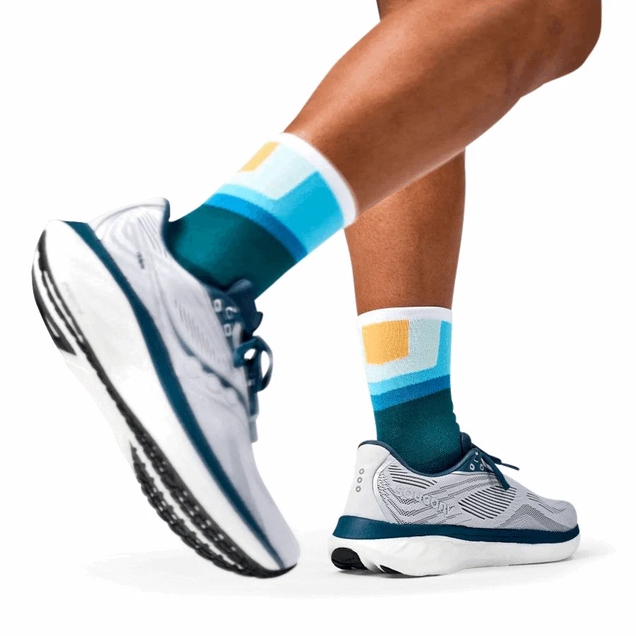 Feetures Active Elite Light Cushion Mini Crew - Breezy Court - Image 3