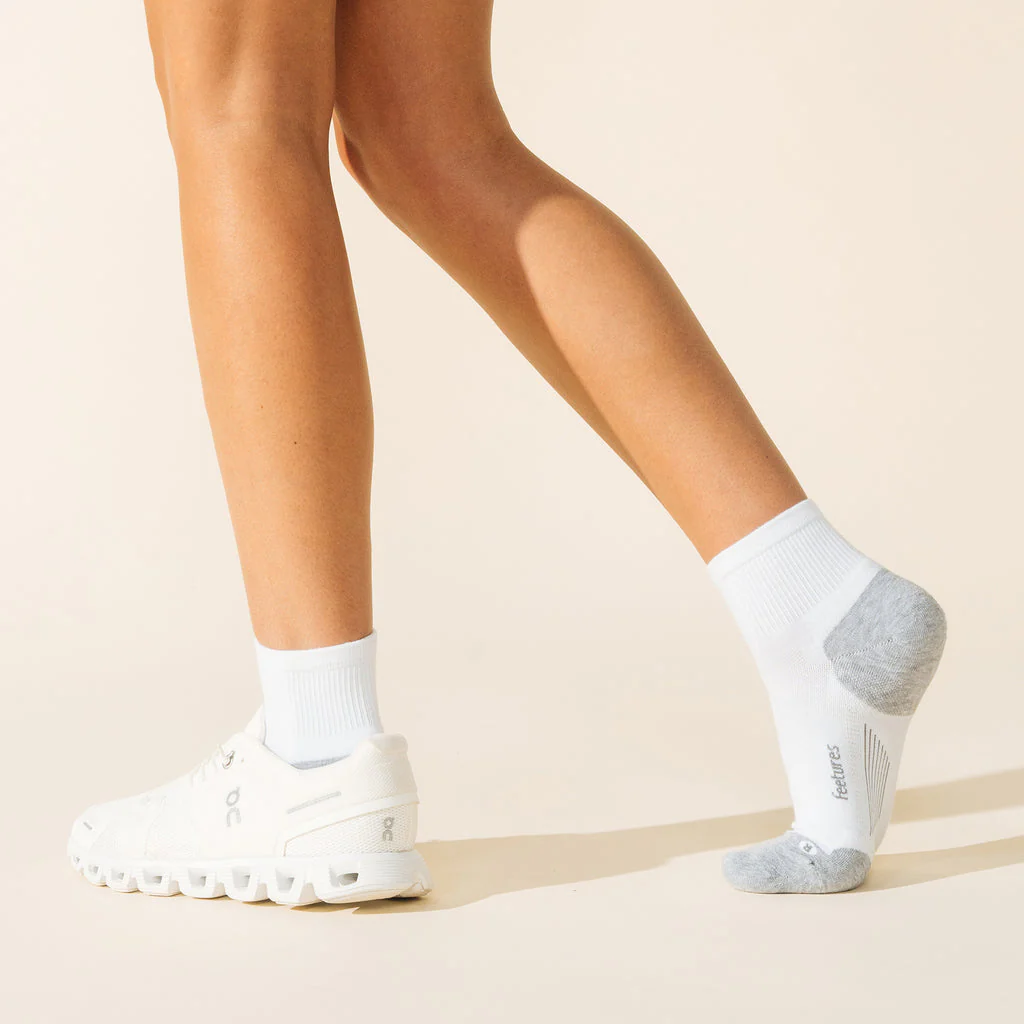 Feetures Active Elite Max Cushion Quarter - White - Image 5