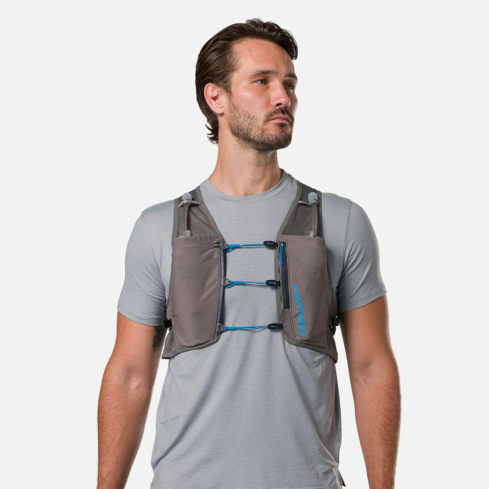 Nathan Sports Pinnacle Breeze 4L Hydration Race Vest - Charcoal / Electric Blue - Image 2