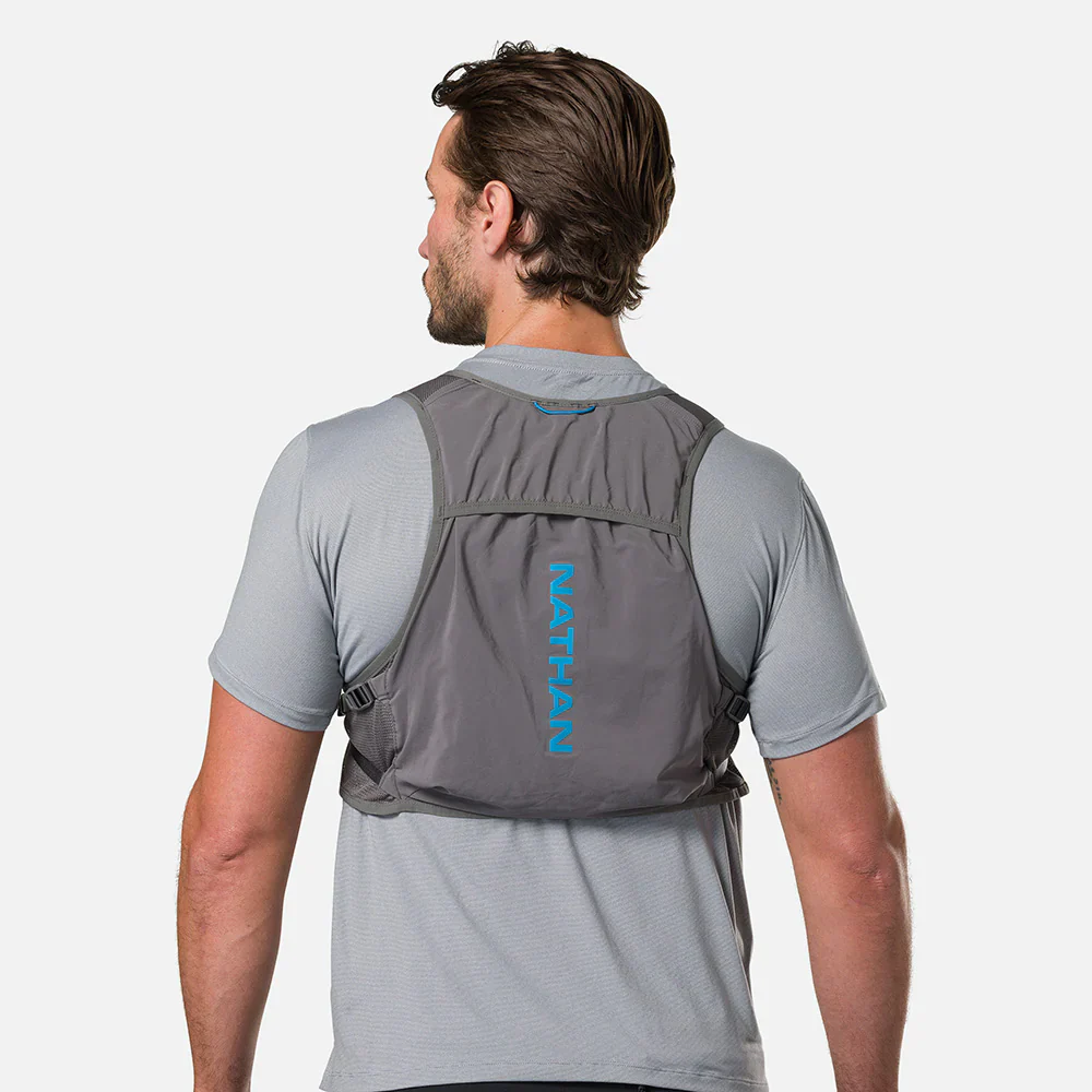 Nathan Sports Pinnacle Breeze 4L Hydration Race Vest - Charcoal / Electric Blue - Image 3