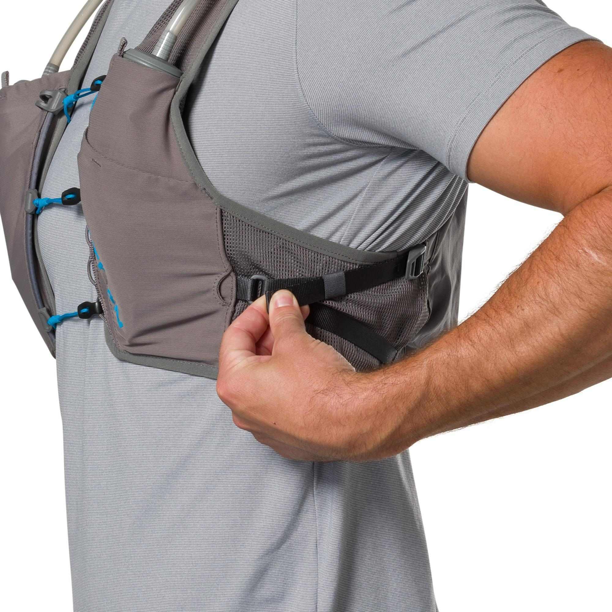 Nathan Sports Pinnacle Breeze 4L Hydration Race Vest - Charcoal / Electric Blue - Image 6