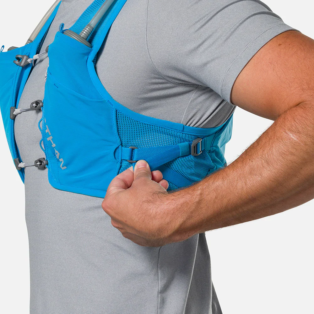 Nathan Sports Pinnacle Breeze 4L Hydration Race Vest - Electric Blue / Reflective Silver - Image 8