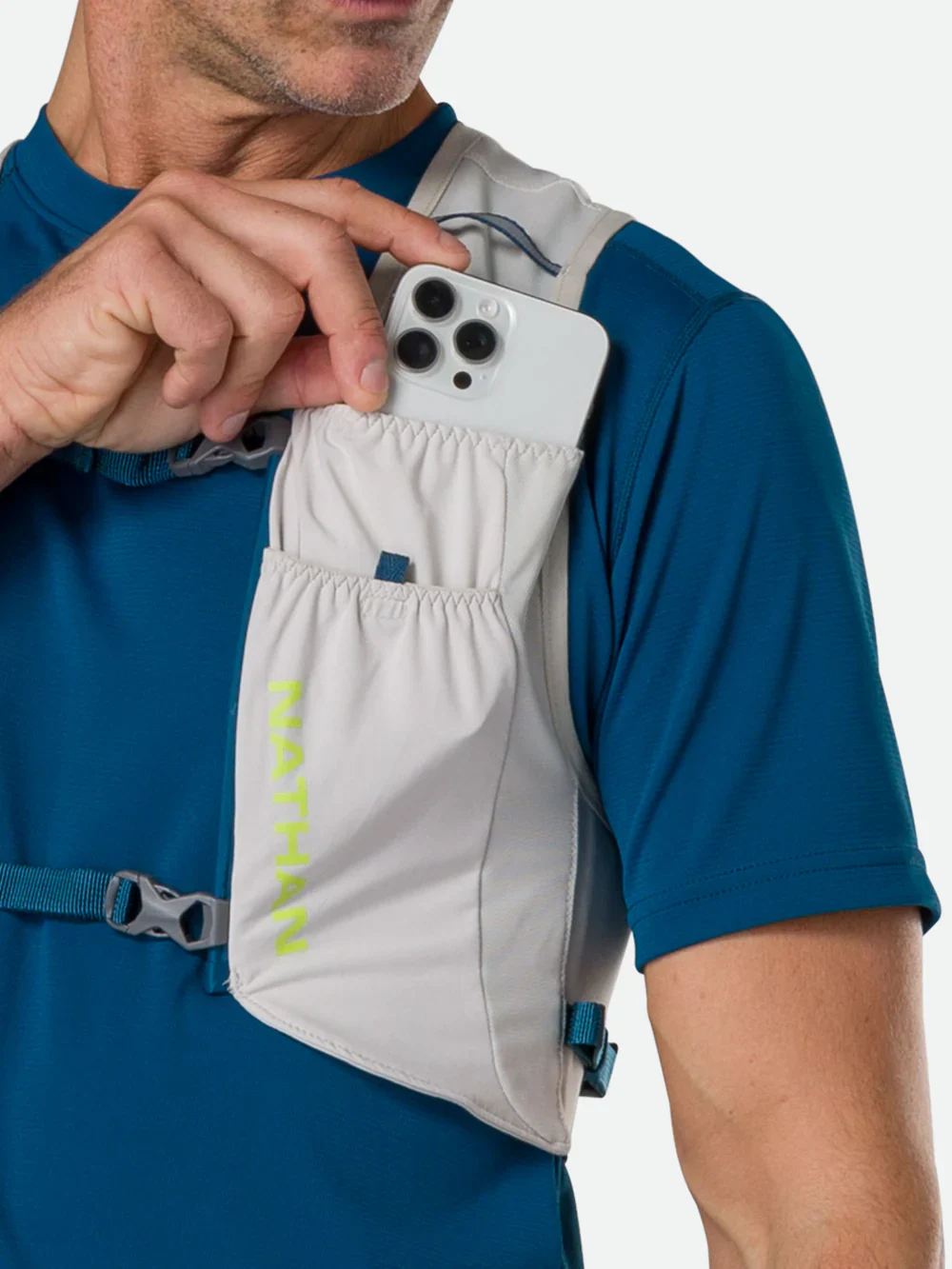 Nathan Sports Pinnacle Featherlite 1.5L Hydration Vest - Vapor Grey - Image 7