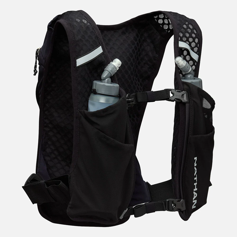 Nathan Sports Quick Start 3.0 4L Soft Flask Hydration Pack - Black / Reflective Silver - Image 5