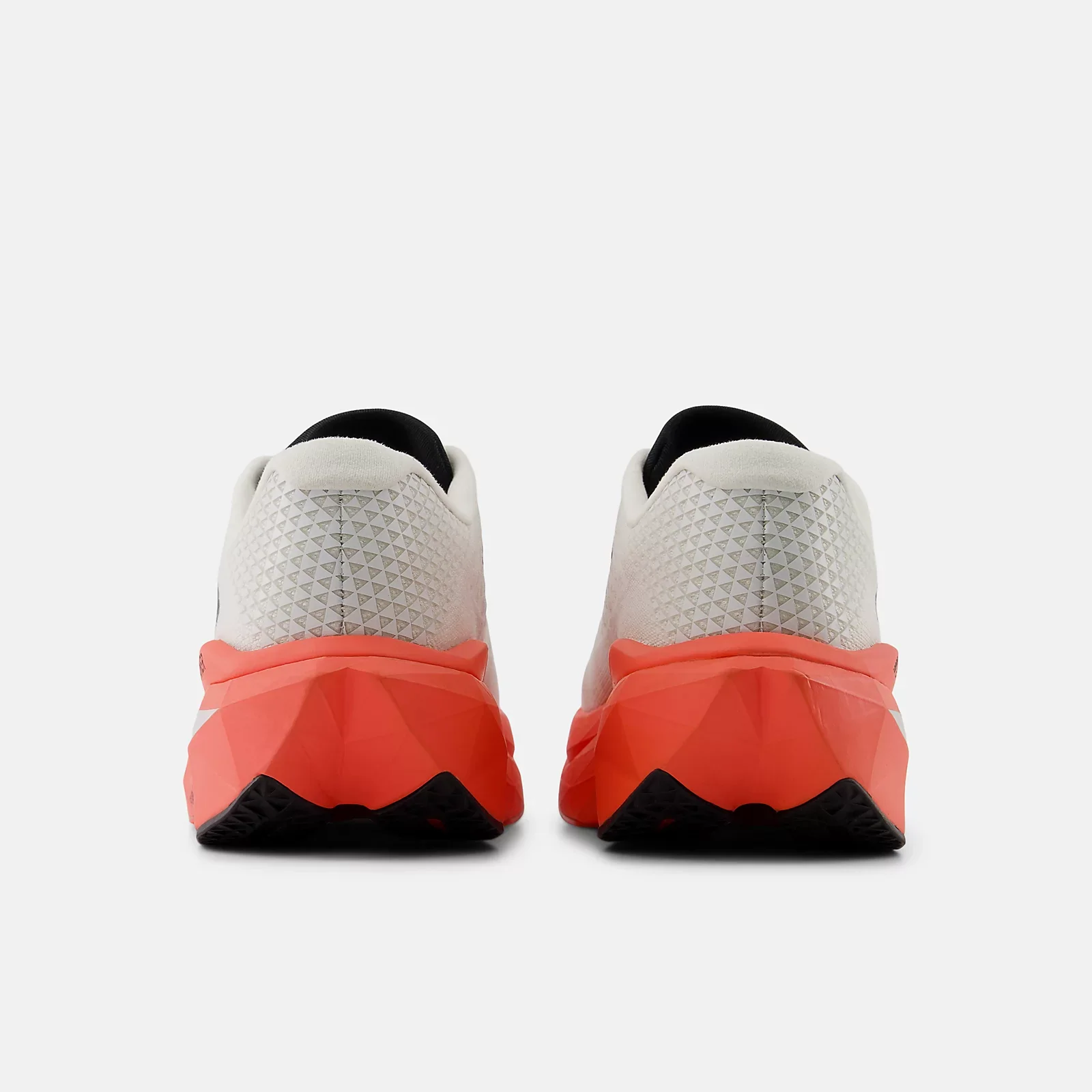 New Balance Men FuelCell SuperComp Trainer V3 - Urgent Red / Sea Salt - Image 4