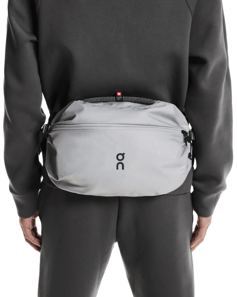 On Unisex Sling Pack 9L - Glacier / Black - Image 3