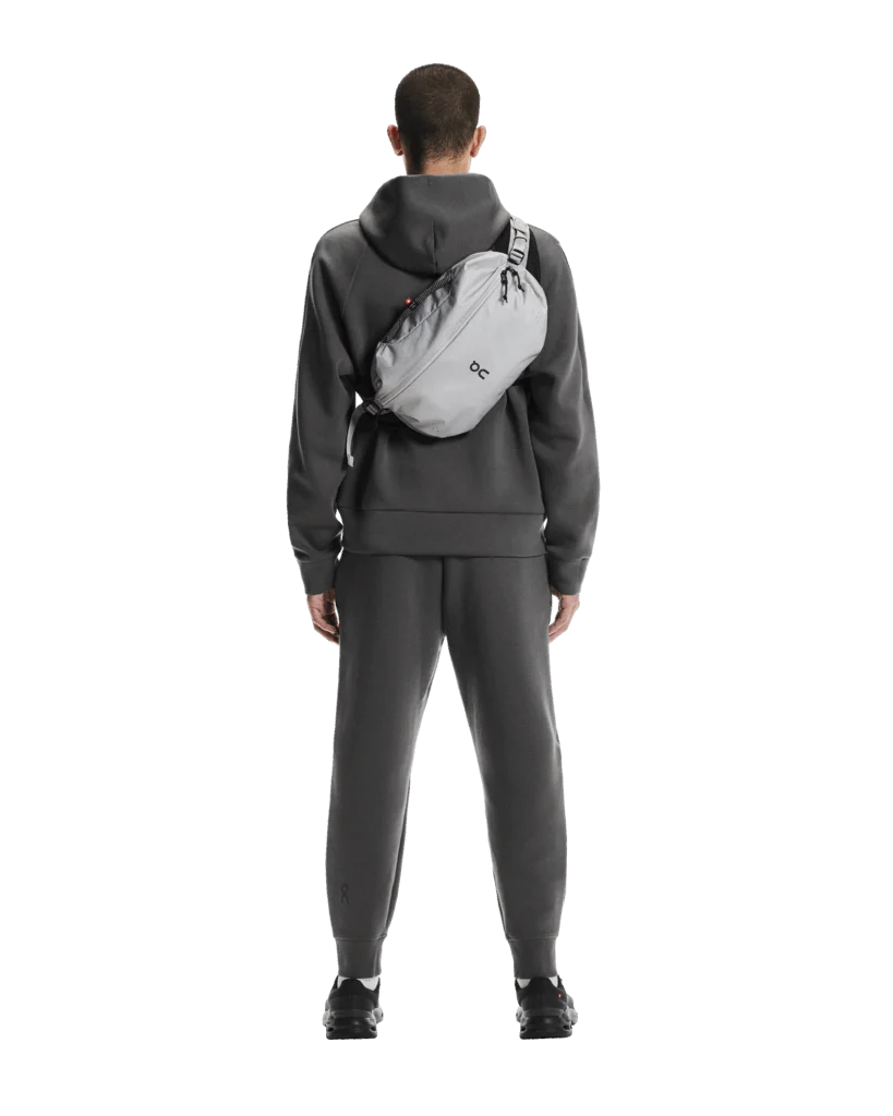 On Unisex Sling Pack 9L - Glacier / Black - Image 5