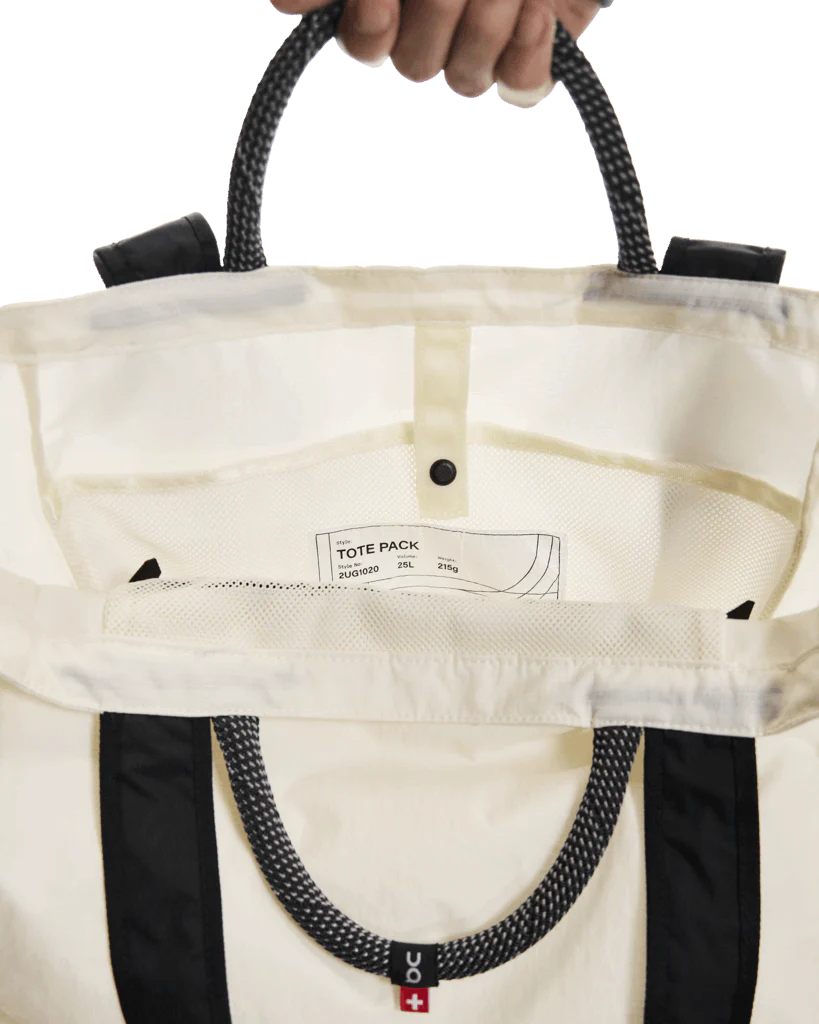 On Unisex Tote Pack 25L - Cream / Black - Image 6