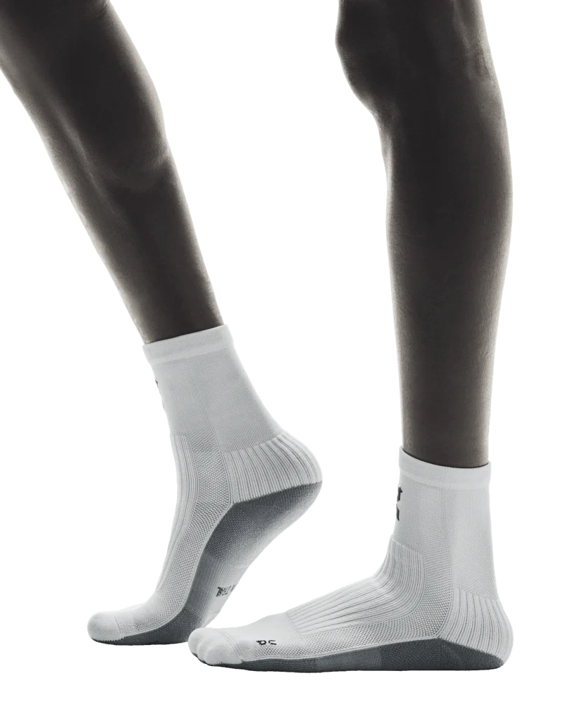 On Unisex Trail Sock High 2 Pack - Glacier / Dust - Image 2