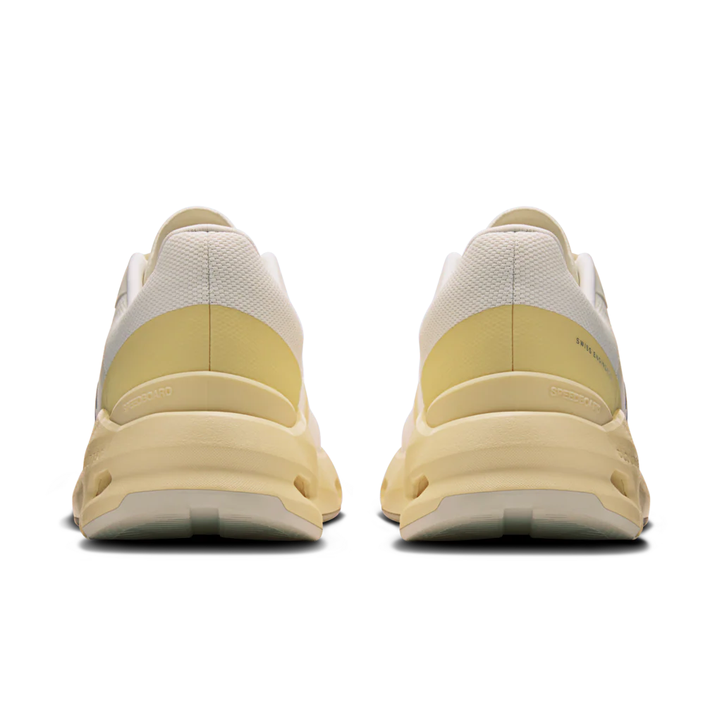 On Women Cloudpulse - Ivory / Tumeric - Image 5