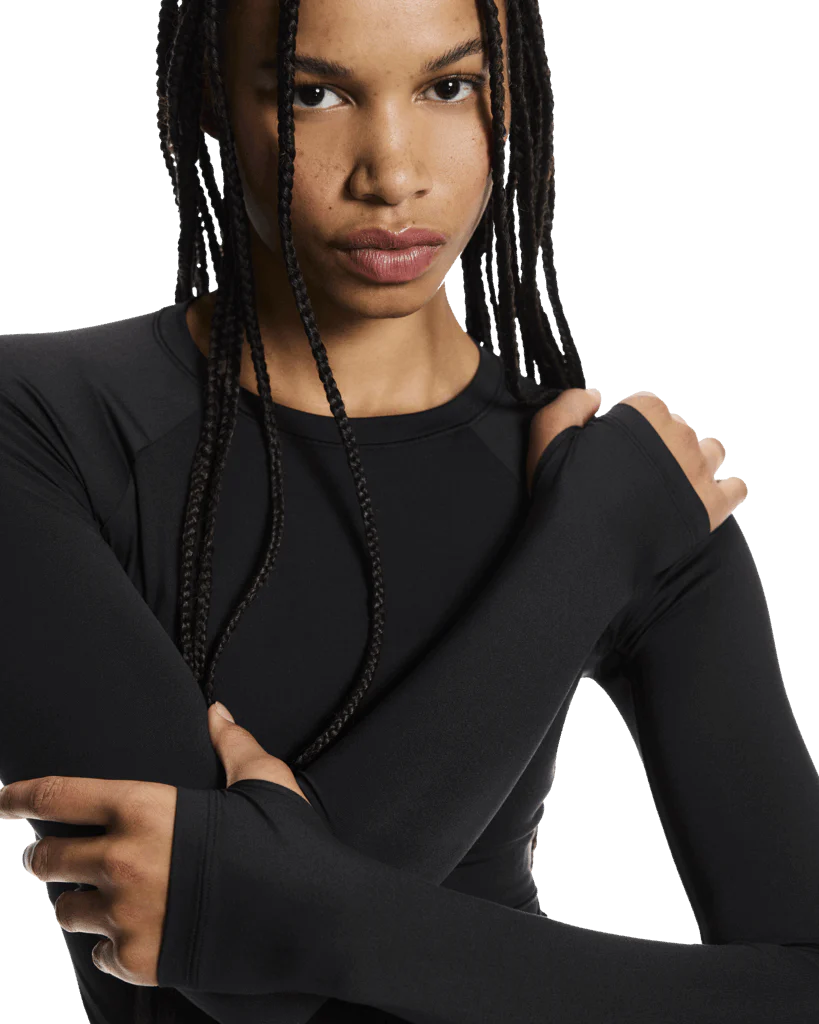 On Women Studio Long-T - Black - Image 2