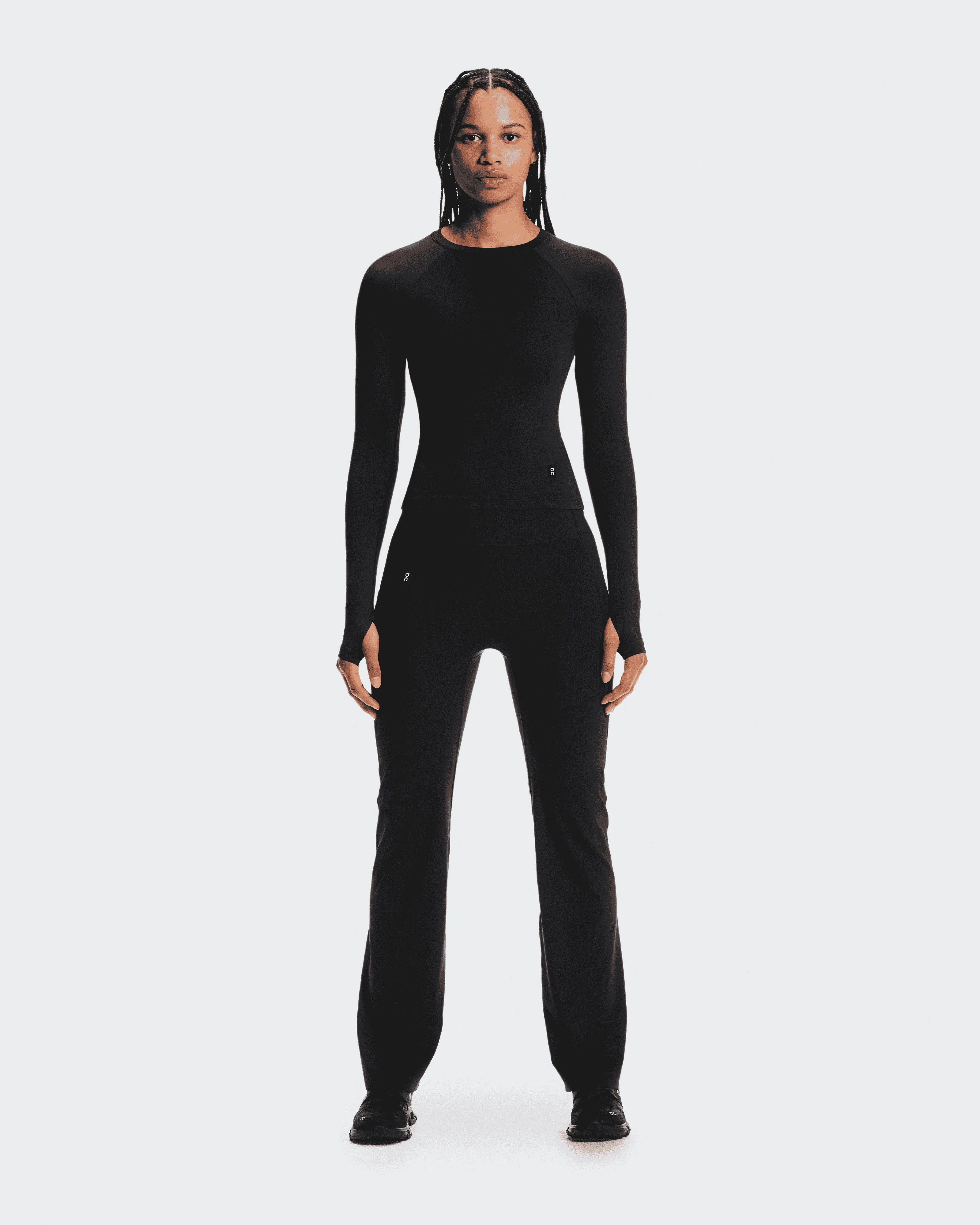 On Women Studio Long-T - Black - Image 4