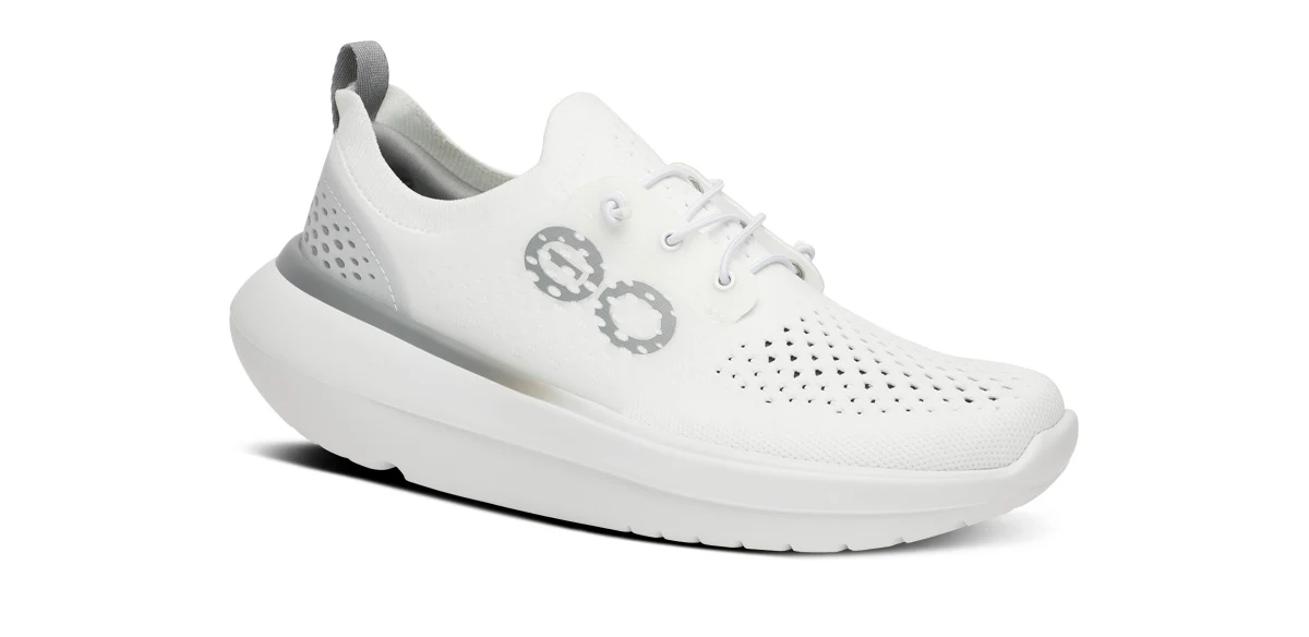OOFOS Women OOmy Stride X1 - White - Image 2
