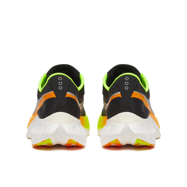 Saucony Men Endorphin Pro 4 - Black / VO2 - Image 6
