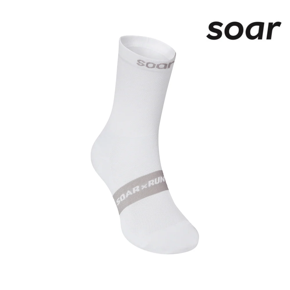 SOAR Running Unisex Crew Socks - White