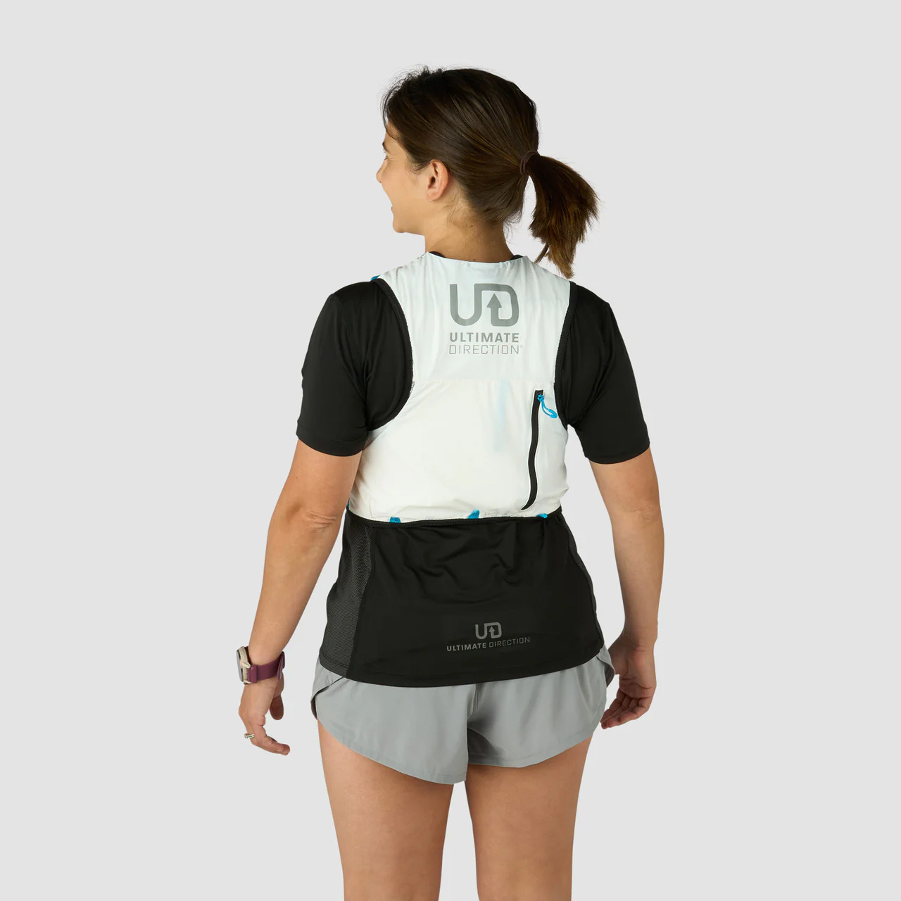 Ultimate Direction Race Vest 6L - White - Image 4