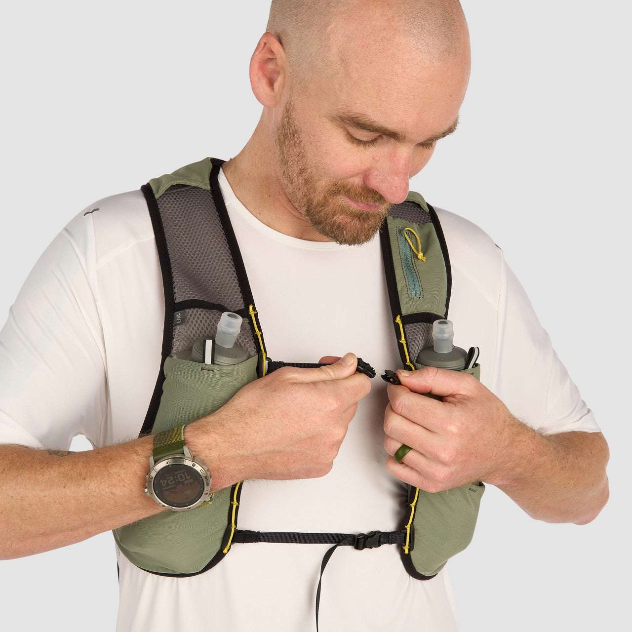 Ultimate Direction Tarmac Vest - Onyx - Image 10
